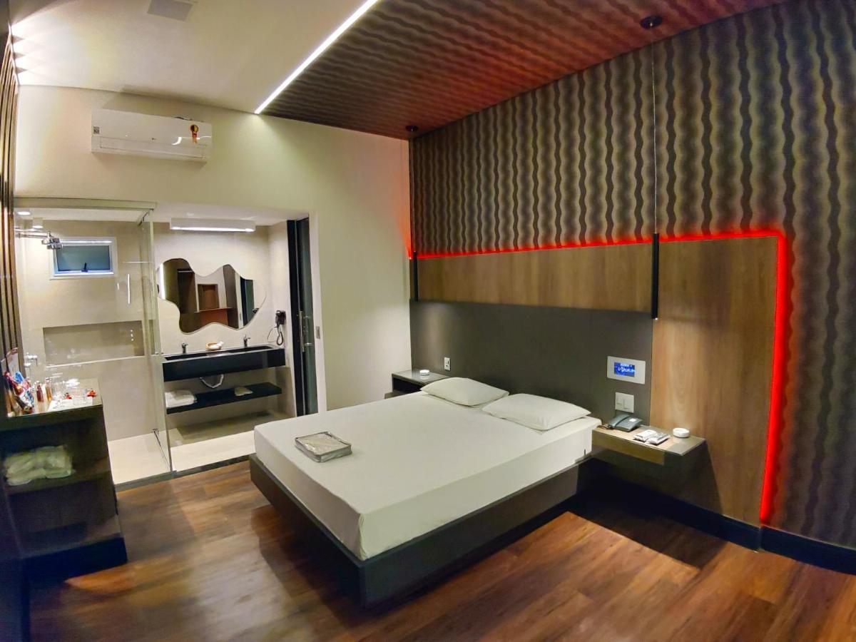 Motel Dallas Belo Horizonte Kültér fotó